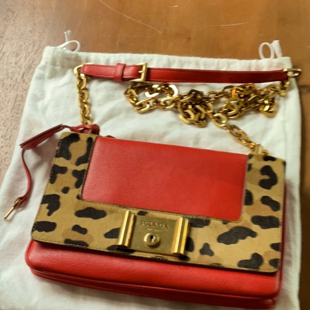 Prada shoulder crossbody leopard trim with key inc.red
